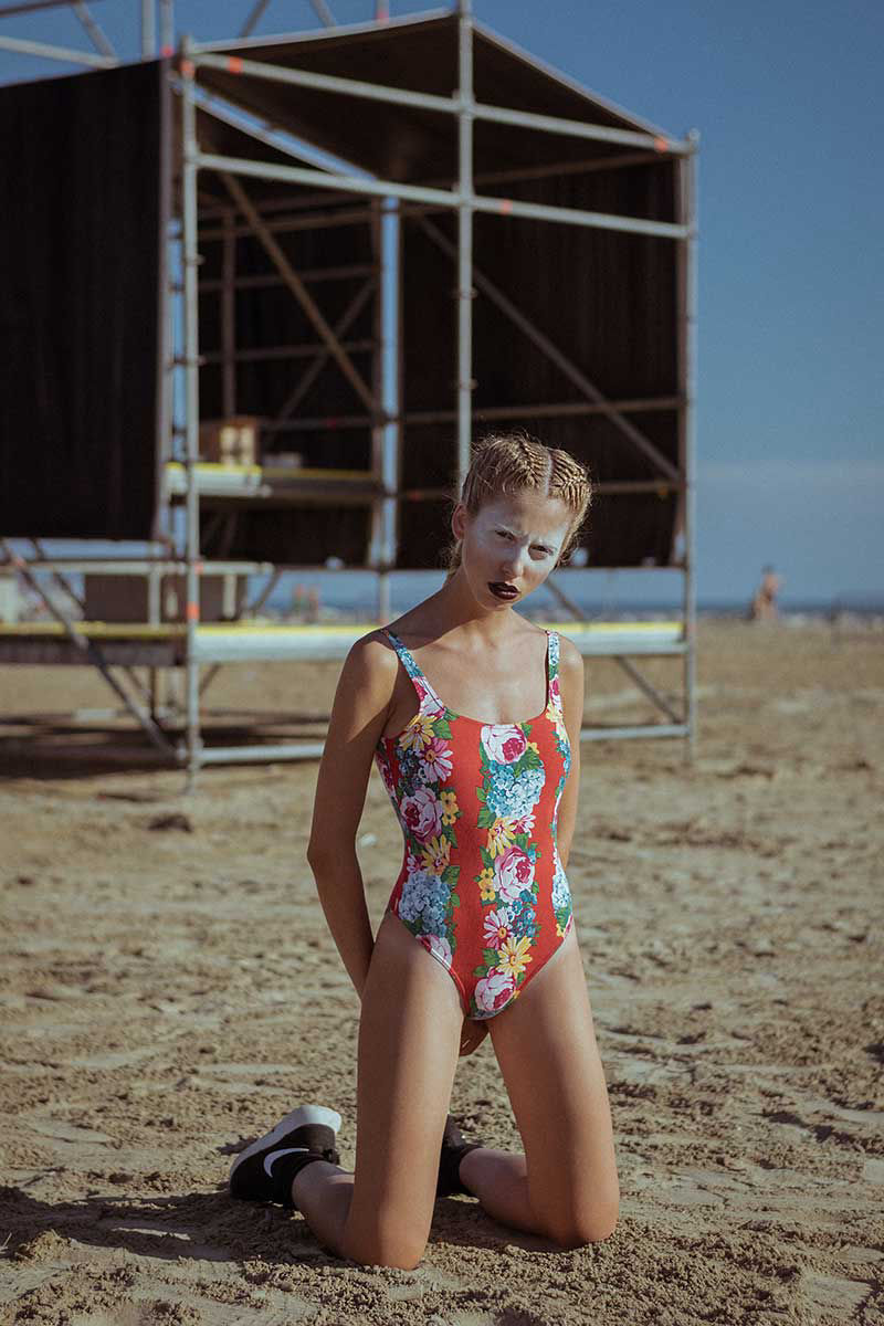 Beachwear - Swimsuit - Venezia fotografo - Hair Style - Hair Cut - Portrait - Girl - Beach - Moda